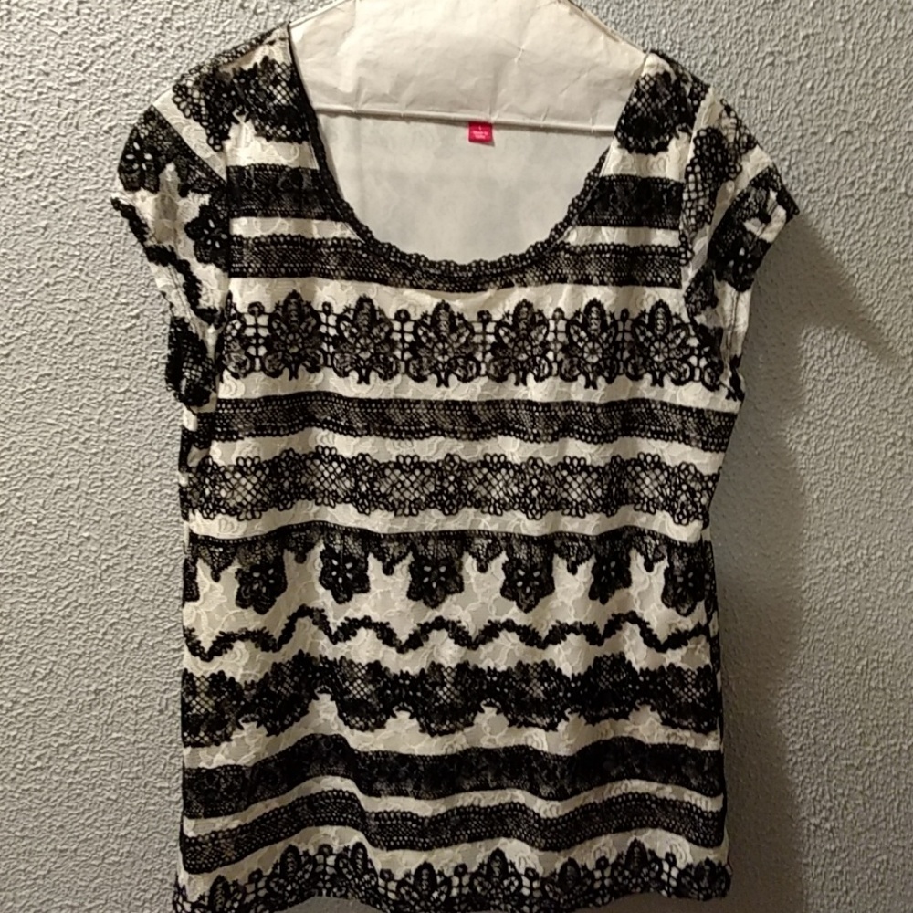 Ladies Top